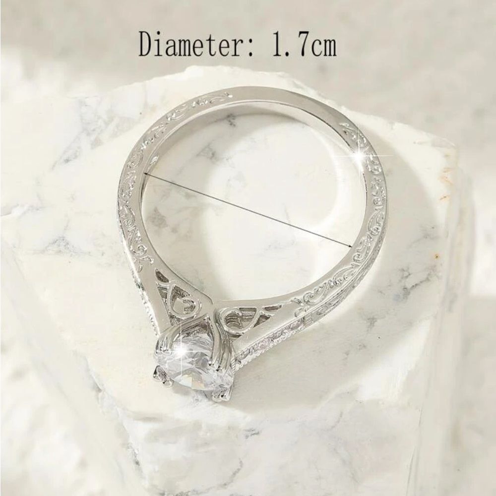 5/$25 Rhinestone Ring - Picture 3 of 4